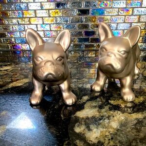 2 French Bulldog statues 🌸🌸